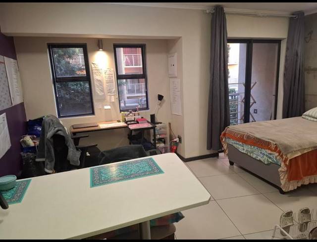 1 BEDROOM APARTMENT FOR SALE IN HATFIELD